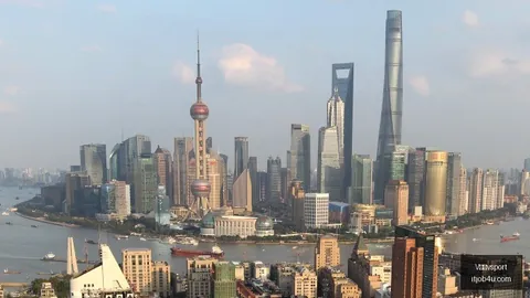 网易电竞馆开业，春季赛燃情启幕