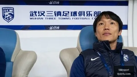 热刺新星体育平台：29岁蒂莱曼斯连续贡献惊险瞬间，红魔3500万镑引进引关注